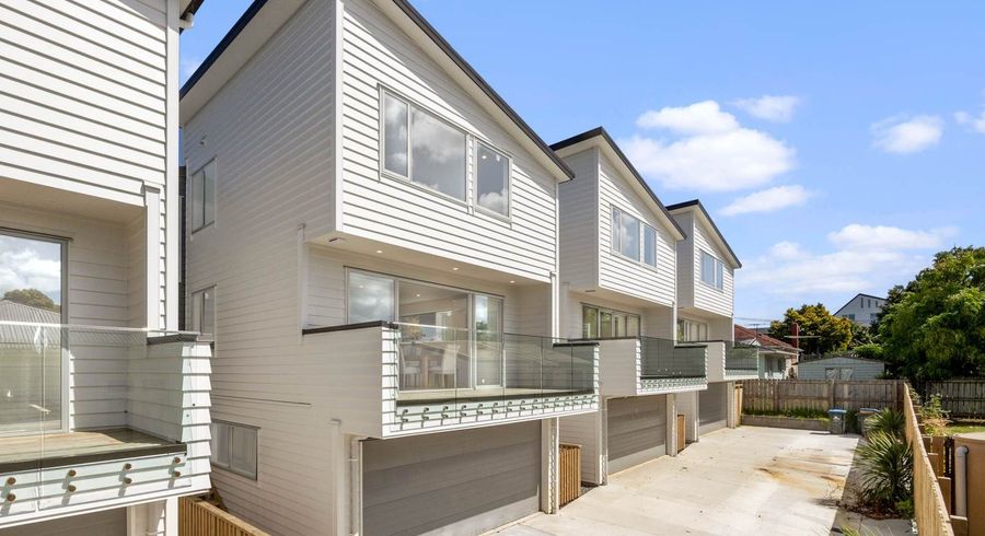  at 7B Waddell Avenue, Point England, Auckland City, Auckland