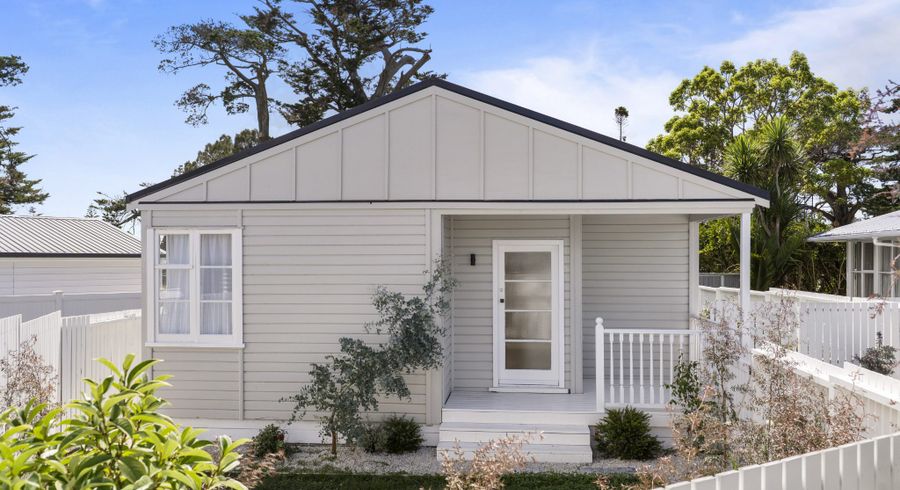  at 24B Clinton Avenue, Te Atatu Peninsula, Auckland