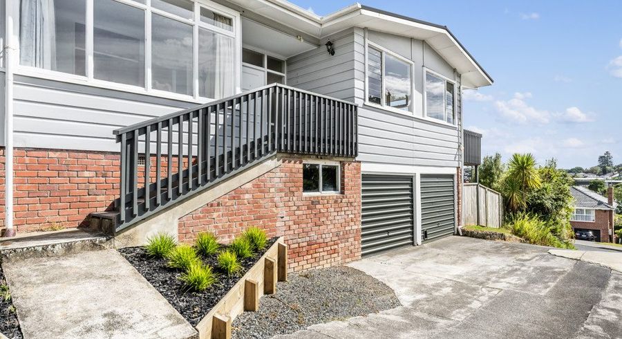  at 14 Littlejohn Street, Hillsborough, Auckland