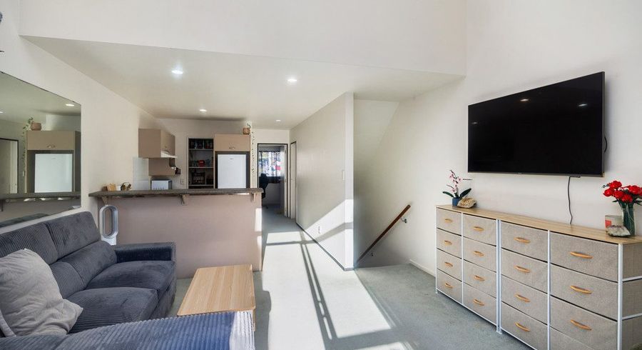  at 33/22A Willcott Street, Mount Albert, Auckland City, Auckland