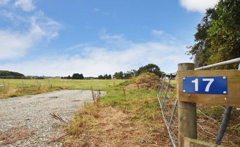  at 17 Henderson Road, West Plains, Invercargill