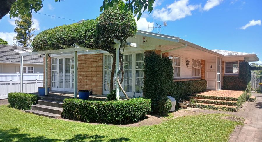  at 31 Queenwood Avenue, Chartwell, Hamilton, Waikato