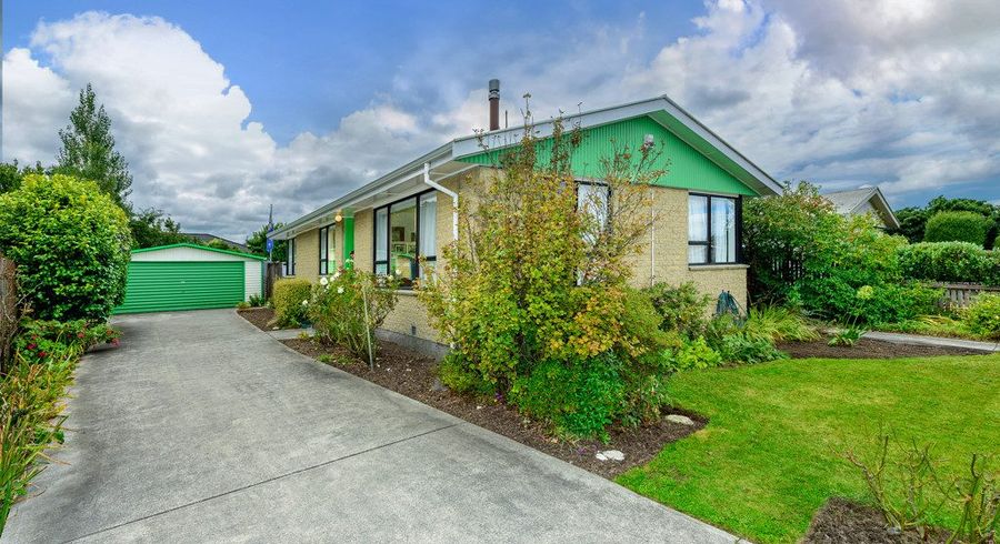  at 40 Fern Drive, Halswell, Christchurch City, Canterbury