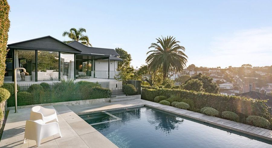  at 39 Bell Road, Remuera, Auckland City, Auckland