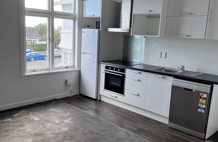  at 2/396 Mount Eden Road, Mount Eden, Auckland City, Auckland