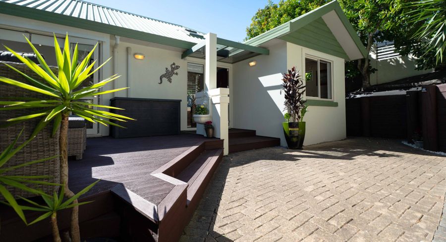  at 1 Alfred Street, Northcote Point, North Shore City, Auckland