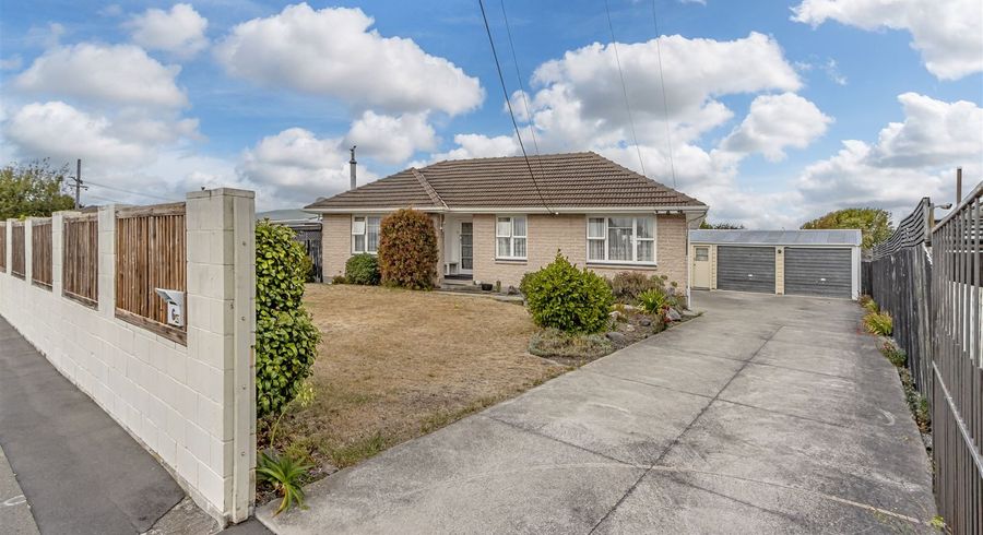  at 6 Soberton Street, Aranui, Christchurch