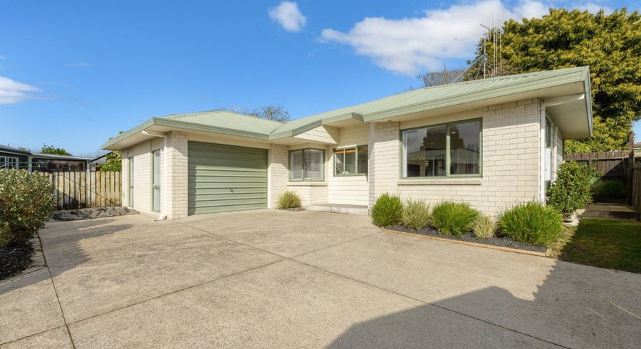  at 42B Queen Road, Bellevue, Tauranga