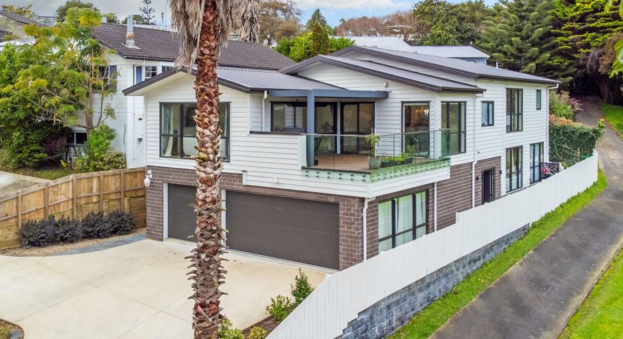  at 7A Palmetto Place, Goodwood Heights, Manukau City, Auckland