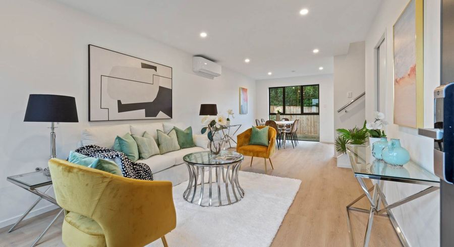  at Lot 8/15 Oakland Avenue, Papatoetoe, Manukau City, Auckland