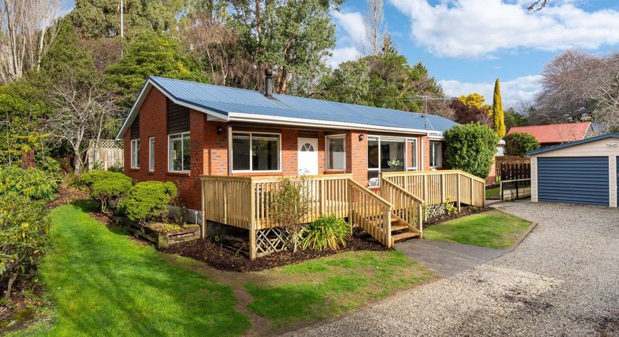  at 1 Elizabeth Avenue, East Taieri, Mosgiel