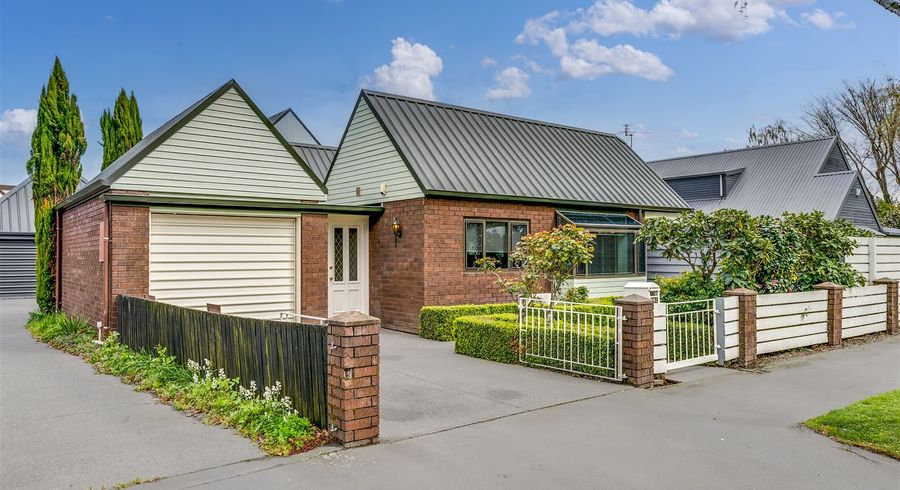  at 1/251 Memorial Avenue, Burnside, Christchurch