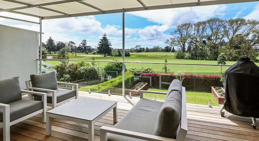  at 2/51 Omana Road, Papatoetoe, Manukau City, Auckland