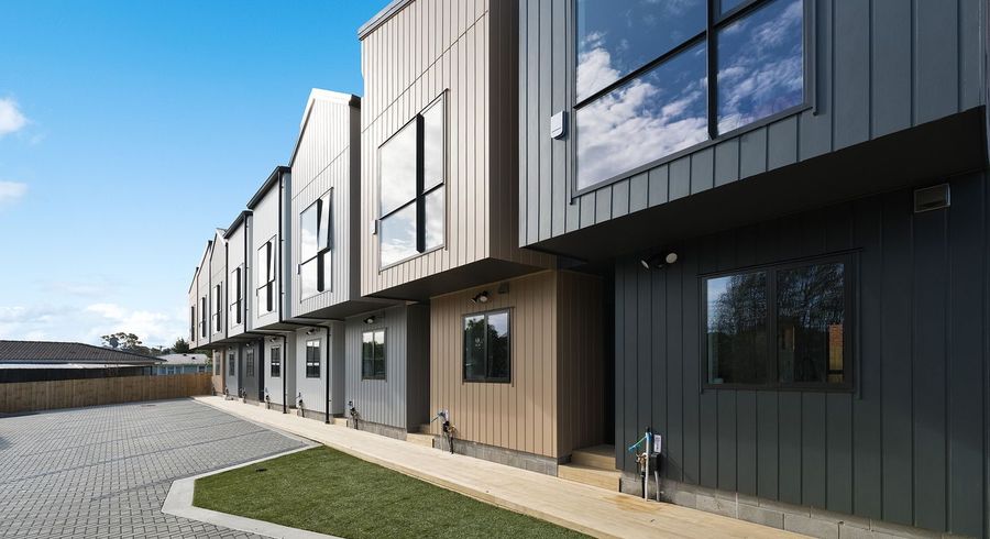  at 4/442 Old Te Atatu Road, Te Atatu Peninsula, Waitakere City, Auckland
