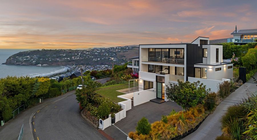  at 27 Panorama Road, Clifton, Christchurch