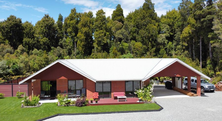  at 8 Hurren Place East, Kumara Junction, Greymouth