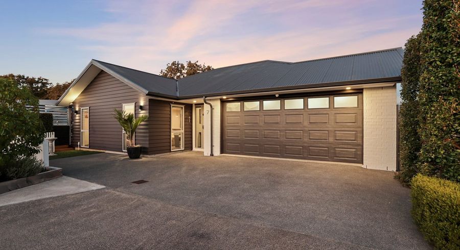  at 7 Michelia Lane, Helensville