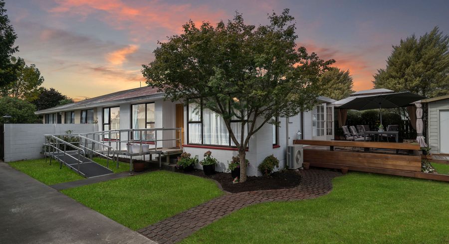  at 2/26A Branksome Place, Parklands, Christchurch