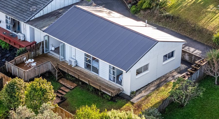  at 2/6 Leigh Terrace, Bayview, North Shore City, Auckland
