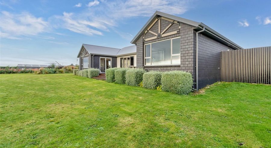 at 71 Sunrise Drive, Seaward Bush, Invercargill