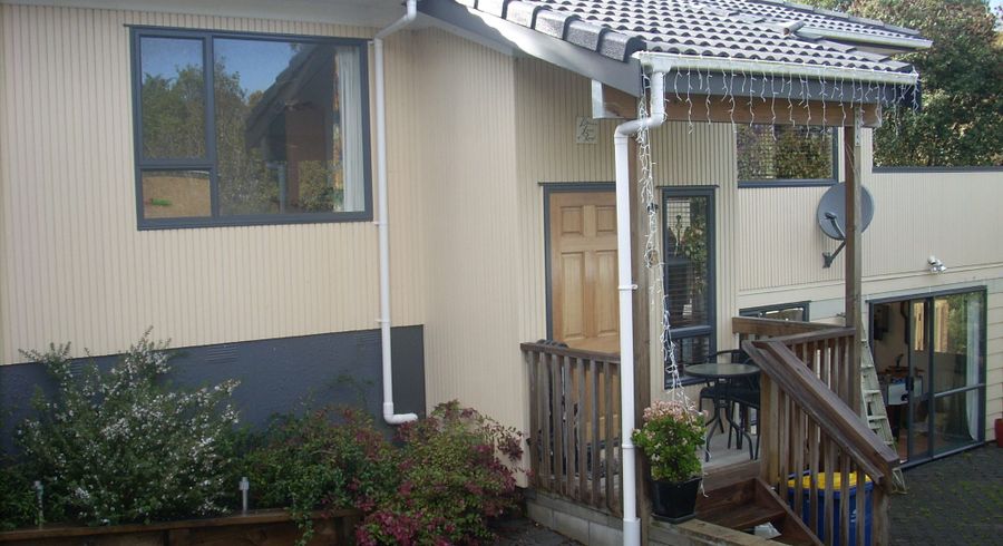  at 6B Topliss Dr, Northcross, North Shore City, Auckland