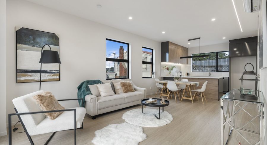  at 8/16 Binsted Road, New Lynn, Waitakere City, Auckland