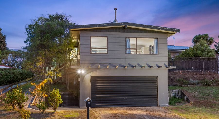  at 48 Campbell Avenue, Paraparaumu