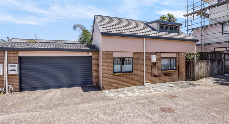  at 7/1 Melview Place, New Lynn, Waitakere City, Auckland