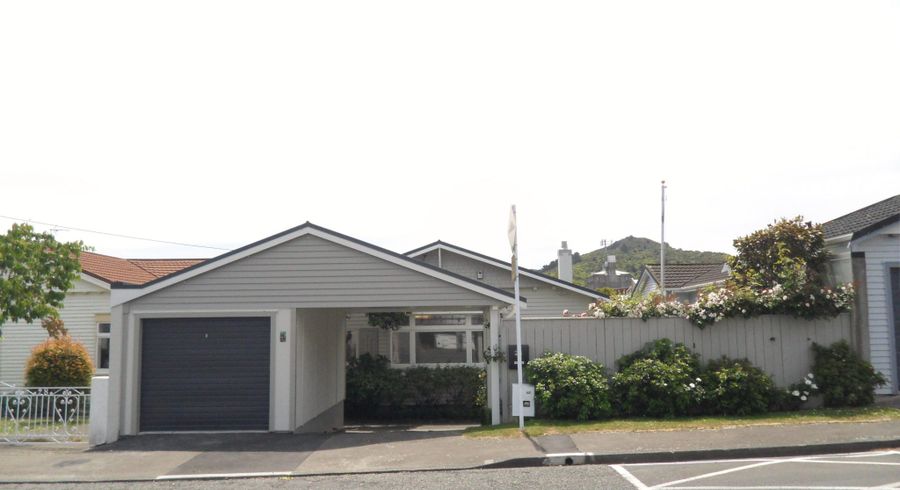  at Firth Terrace, Karori, Wellington, Wellington