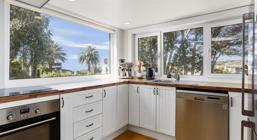  at 43 Vipond Road, Stanmore Bay, Whangaparaoa