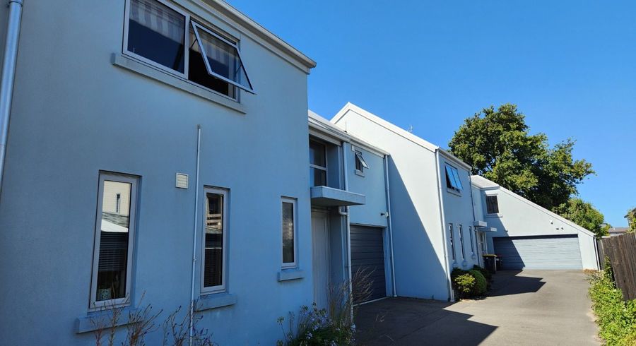  at 972B Colombo Street, St Albans, Christchurch