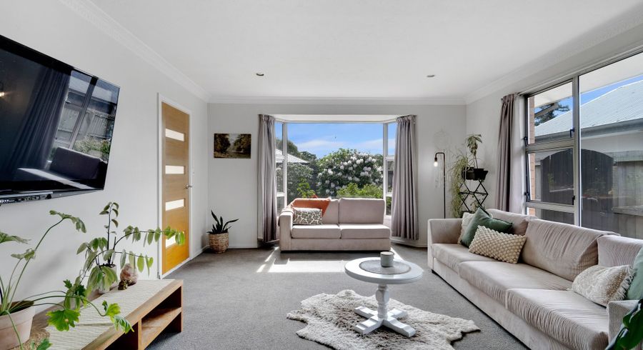  at 2/296B Wairakei Road, Bryndwr, Christchurch