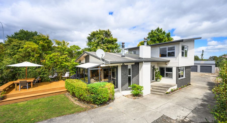  at 28 Summerhill Drive, Fitzherbert, Palmerston North