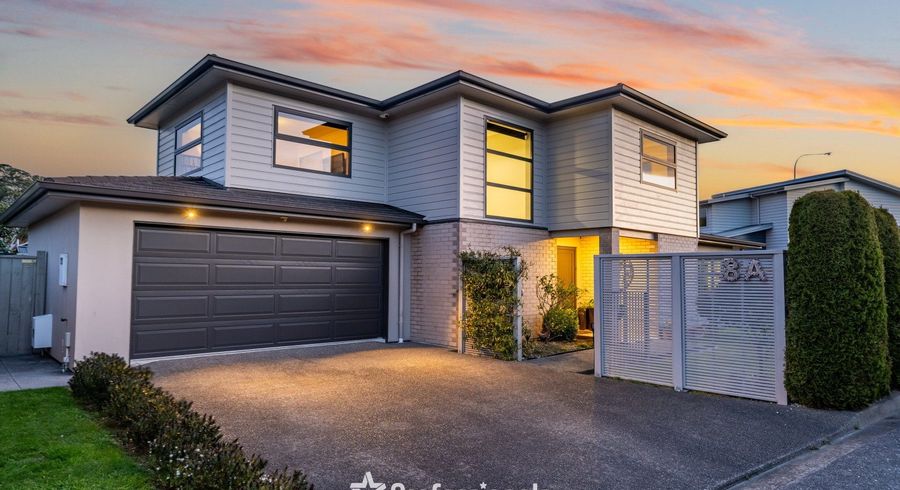  at 8a Glen Iris Grove, Woburn, Lower Hutt, Wellington