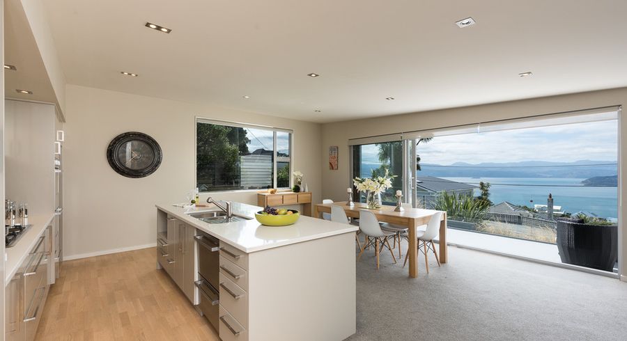  at 44 Waru Street, Khandallah, Wellington