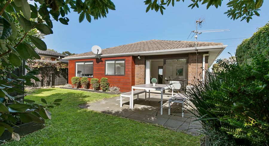  at 3/43 Alverston Street, Waterview, Auckland