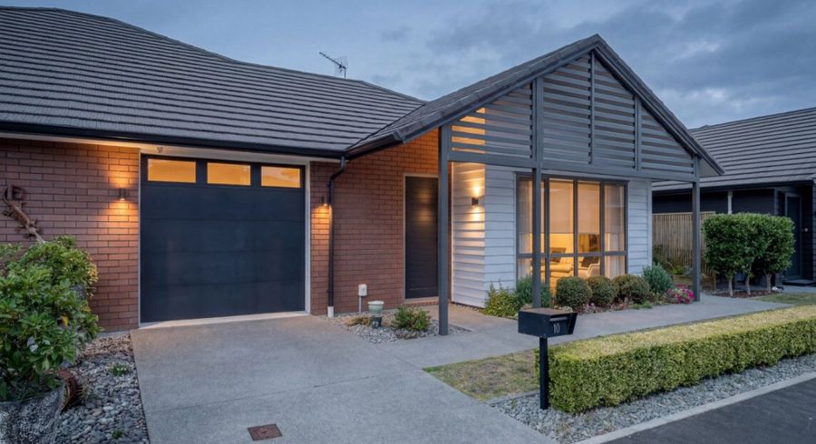  at 10 Easby Way, Flagstaff, Hamilton, Waikato