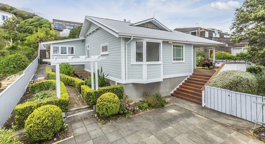  at 4A & 4B Whitianga View, Paremata, Porirua, Wellington