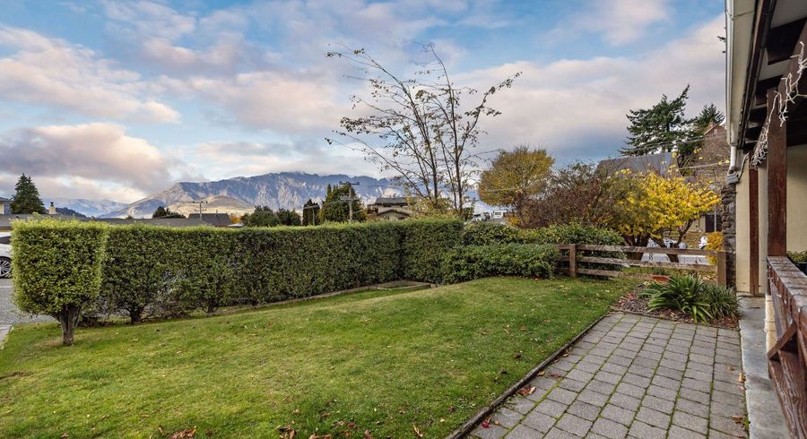  at 4A Avalon Crescent, Fernhill, Queenstown-Lakes, Otago