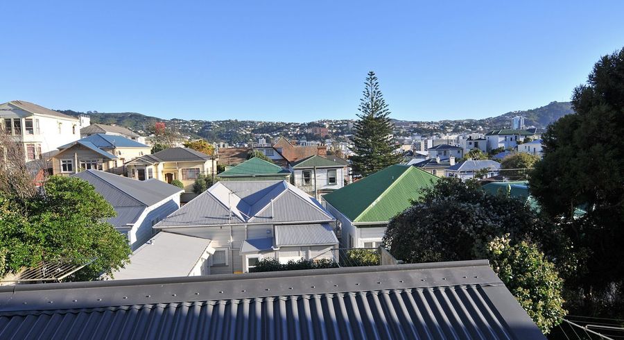  at 2/112 Austin Street, Mount Victoria, Wellington, Wellington