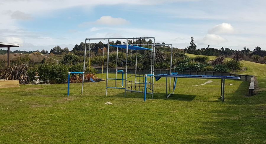  at 43 Sandstone Road, Manurewa
