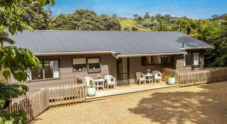  at 19 Bay Road, Ostend, Waiheke Island