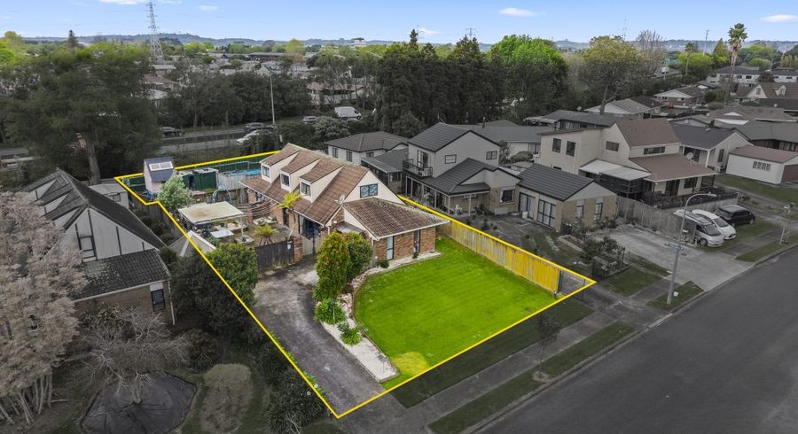  at 9 Kakapo Place, Papatoetoe, Manukau City, Auckland