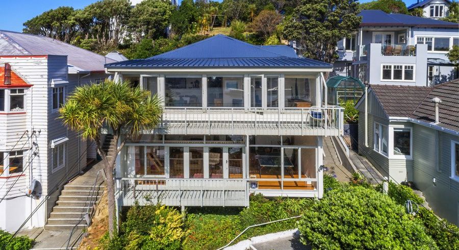  at 37 The Crescent, Roseneath, Wellington, Wellington