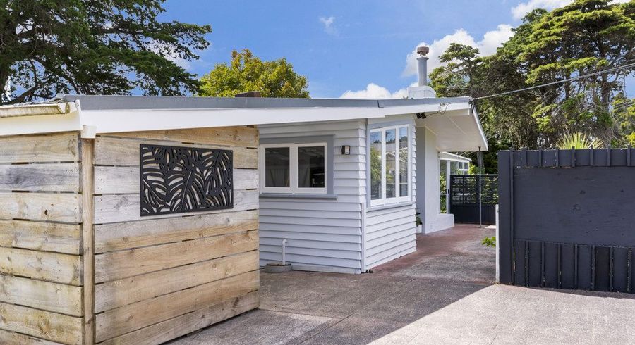  at 15 Bethells Road, Waitakere, Waitakere City, Auckland