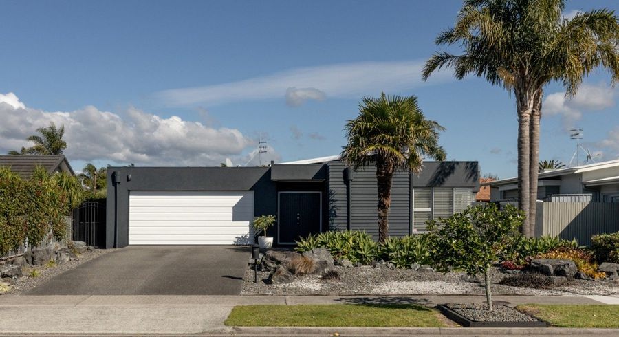  at 22 Oriental Parade, Papamoa Beach, Papamoa