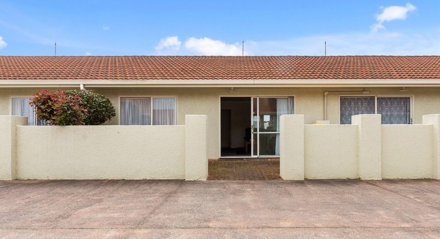  at 2/6 Gibson Street, Fenton Park, Rotorua, Bay Of Plenty