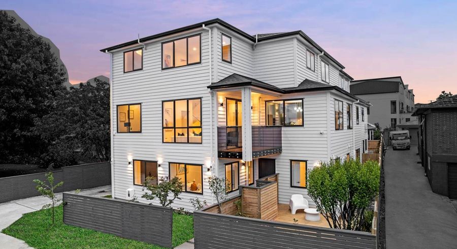  at 66C  Angelo Avenue, Howick, Manukau City, Auckland