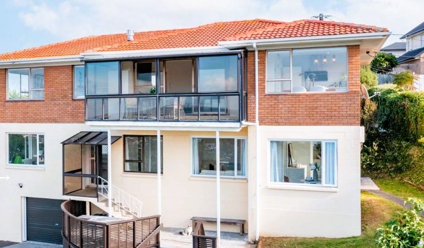  at 611b Glenfield Road, Glenfield, North Shore City, Auckland