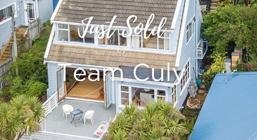  at 26 Beach Street, Island Bay, Wellington